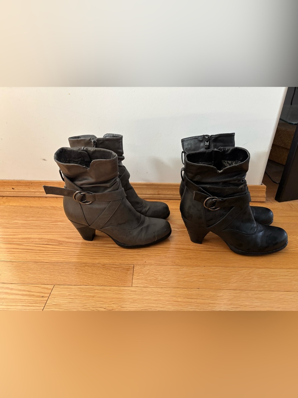 Women's Black & Grey Vangelo Boots with Side Buckle Detail